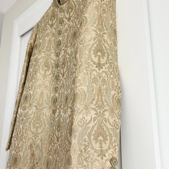 Men's Gold/ Green Sherwani for Wedding/Events - Picture 5 of 6